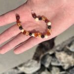 Karısık renk bebek kehribar bileklik