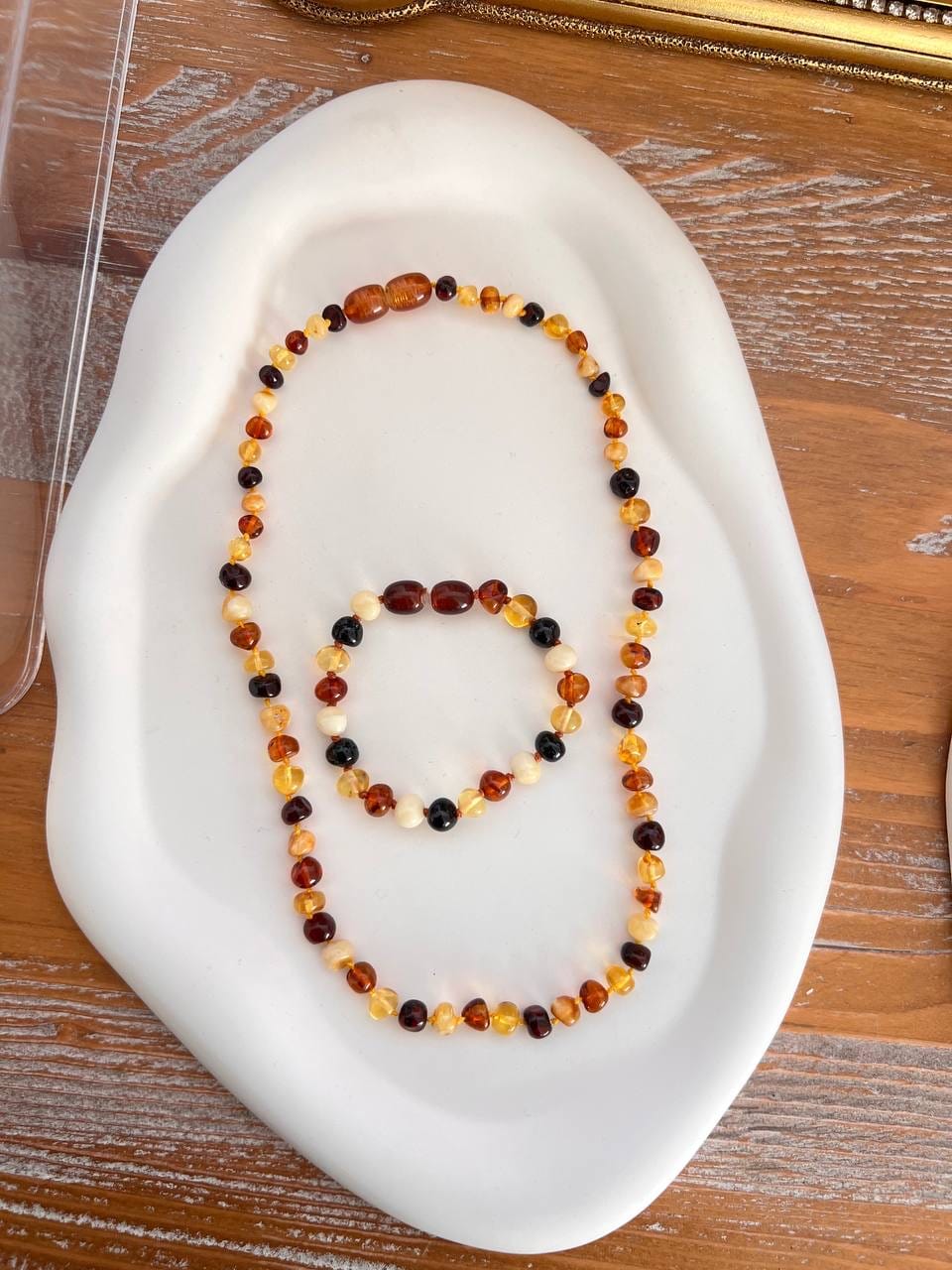 IMG_0417 Karışık renk bebek kehribar kolye ve bileklik takımı - Görsel 1